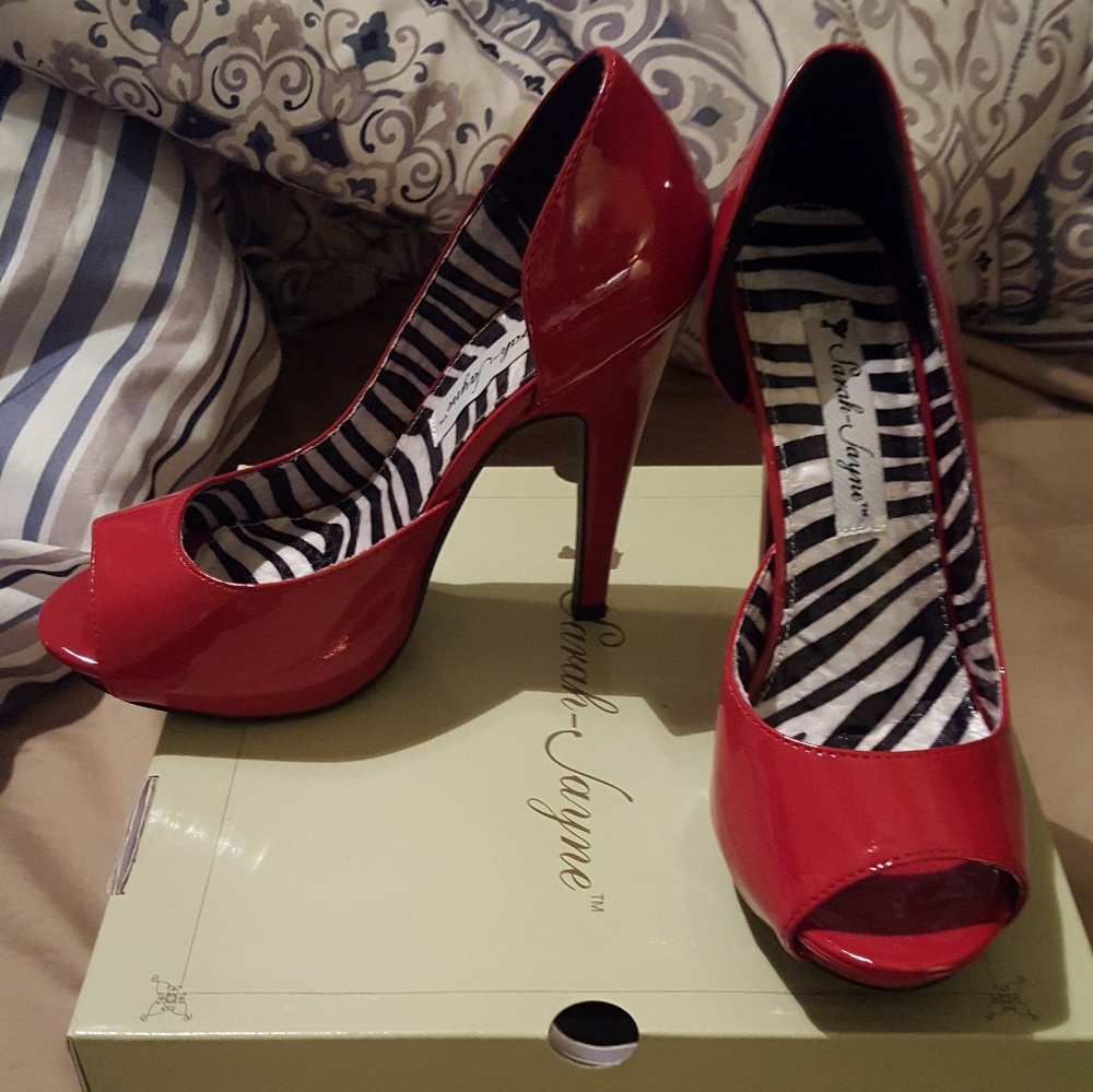 Sarah Jayne 6.5 size heels used once